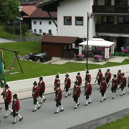 Gasthof Haus Alpina